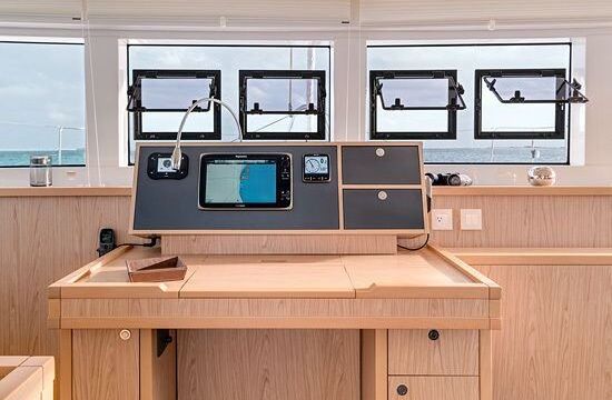Catamaran Lagoon Lagoon 52 F with watermaker &amp; A/C - PLUS 15.84m
