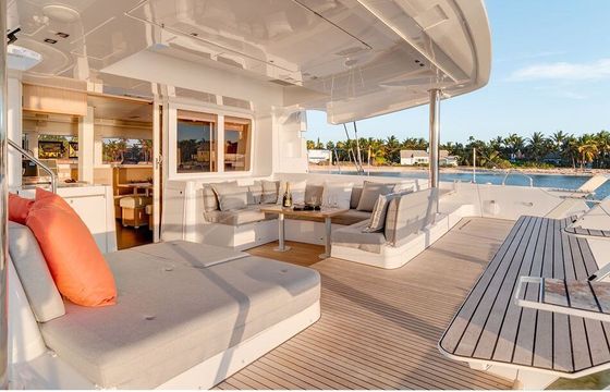 Catamaran Lagoon Lagoon 52 F with watermaker &amp; A/C - PLUS 15.84m