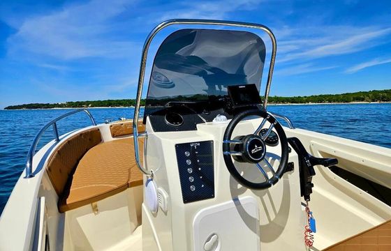 Motorboat Trimarchi Amuni 100hp