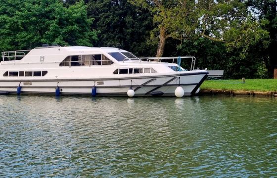 Houseboat le boat classique