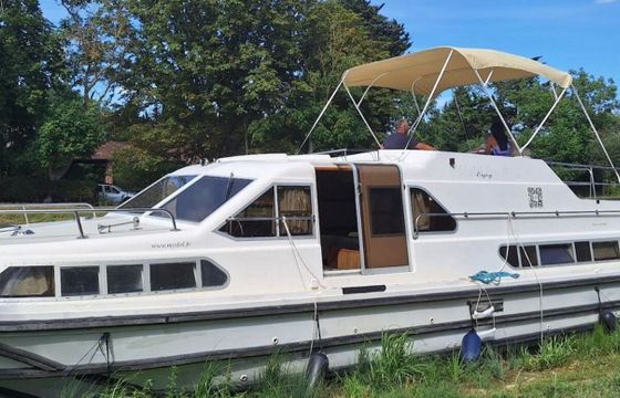 Houseboat le boat classique
