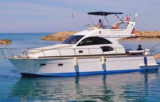 Motorboat Custom Made Side 600hp