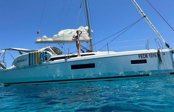 Sailboat Beneteau Oceanis 37.1 11.93m