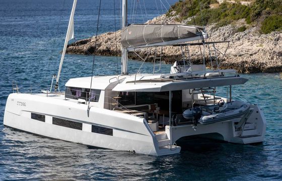 Catamaran Dufour 48 14m