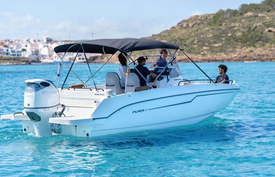 Motorboat Beneteau Flyer 8 spacedeck 350hp