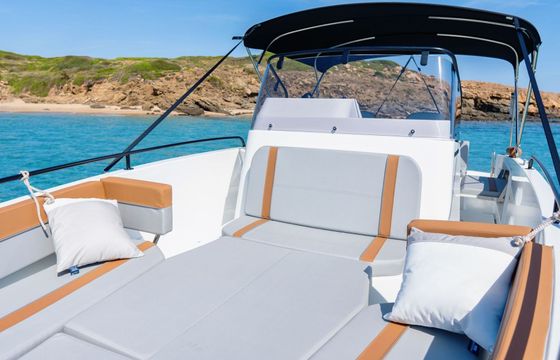 Motorboat Beneteau Flyer 8 spacedeck 350hp