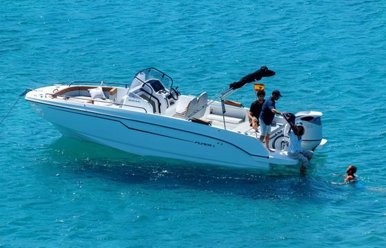 Motorboat Beneteau Flyer 8 spacedeck 350hp