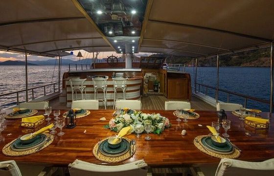 Gulet Turkish Luxury Gulet 114 Ft 35 Meters 35m