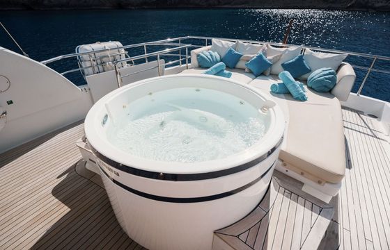 Motor yacht Maiora Maiora 99 4000hp