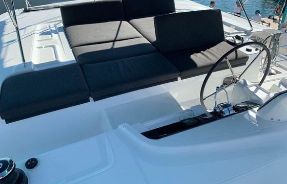 Catamaran Lagoon 46 13.99m