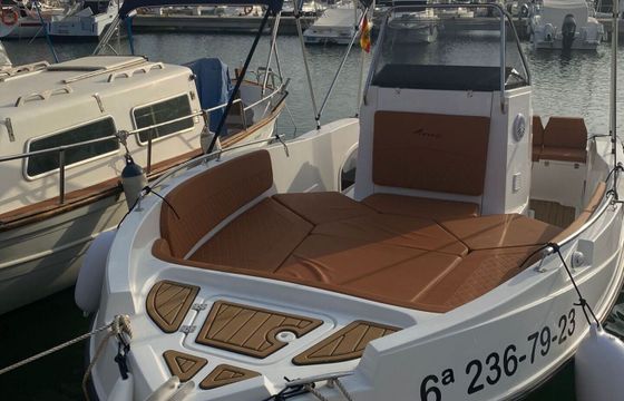 Motorboat NIREUS NIREUS 620 CL 200hp