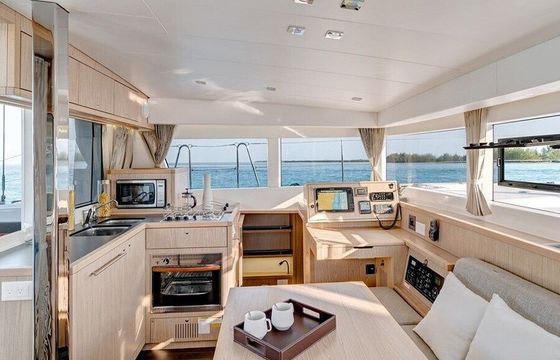 Catamaran Lagoon Lagoon 39 11.74m