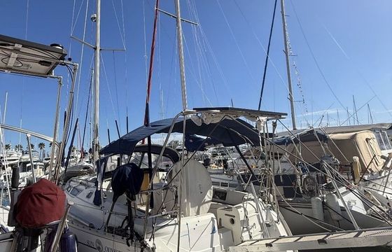 Sailboat Jeanneau Sun odyssee 37.1 11.8m