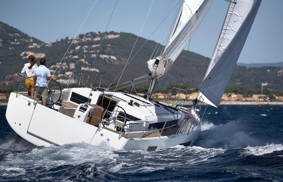 Sailboat JEANNEAU SUN ODYSSEY 440 13.39m