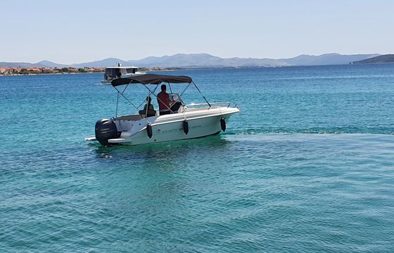 Motorboat Atlantic marine Open 530 100hp