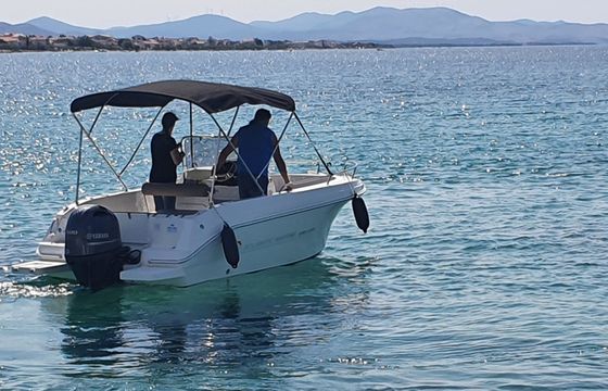 Motorboat Atlantic marine Open 530 100hp