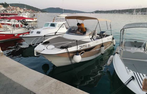Motorboat Galeon Galia 250hp