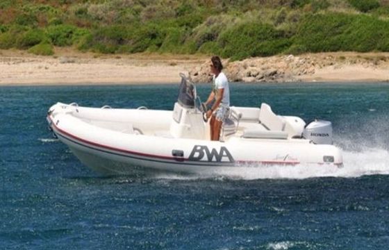 Boat without licence  Bwa 5.5 mt 40hp