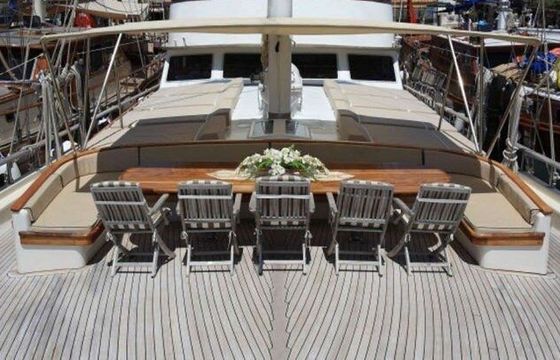 Gulet CUSTOM 1999 33m