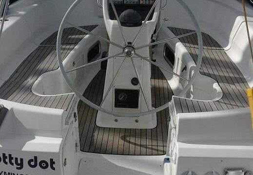 Sailboat Bavaria 38 12m