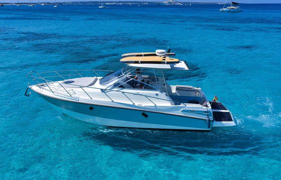 Motorboat Cranchi 32 550hp