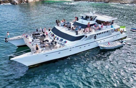 Motor yacht 100' Mega Yacht Custom 2000hp