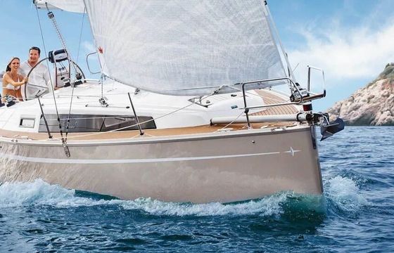 Sailboat Bavaria 34 Cruiser 9.99m