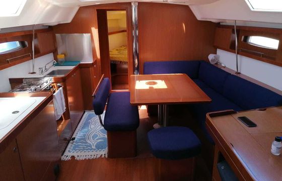 Sailboat Beneteau Oceanis 46 14m