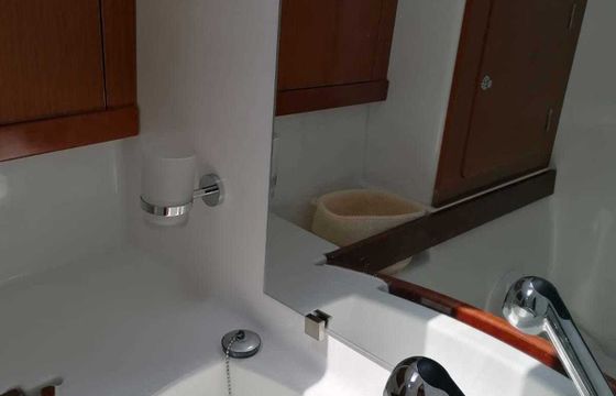Sailboat Beneteau Oceanis 46 14m
