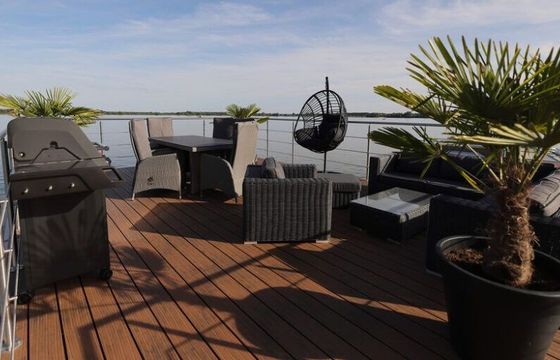 Houseboat Werft Plaue Luxury Living Edition