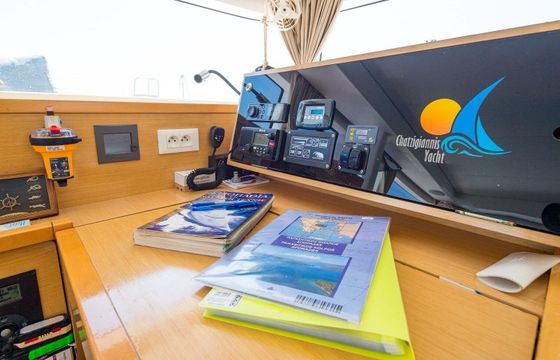 Catamaran Lagoon Lagoon 400 S2 12m