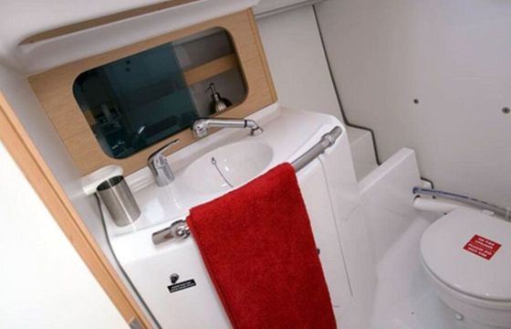 Sailboat Beneteau First 31.7 9.8m