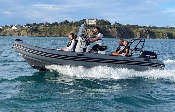 RIB Zodiac Pro 6.5 150hp