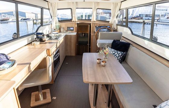 Motor yacht Linssen 35 SL Sedan 75hp