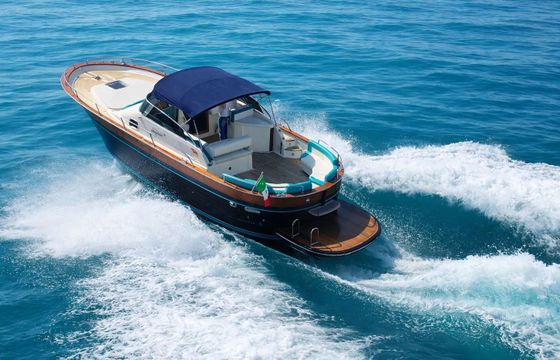 Motorboat Apreamare 38 Open 700hp