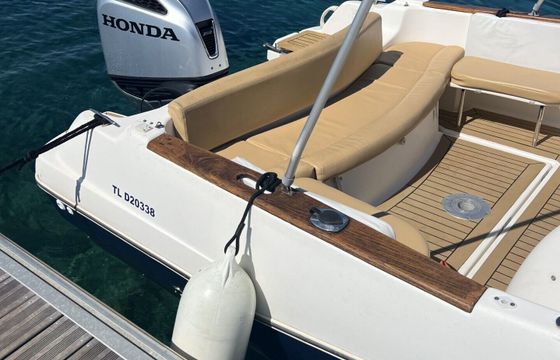 Motorboat Jeanneau Cap Camarat 755 Wa 250hp