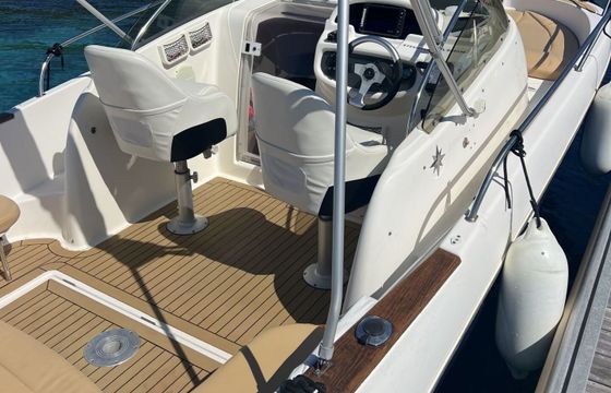 Motorboat Jeanneau Cap Camarat 755 Wa 250hp