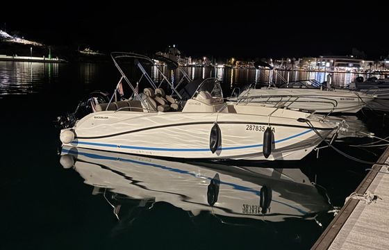 Motorboat Quicksilver Quicksilver 605 open activ 150hp