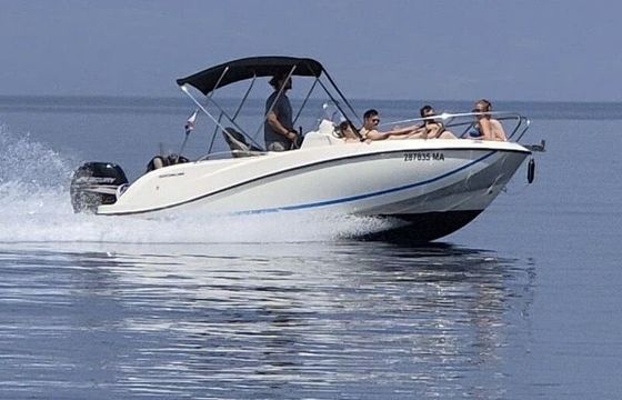 Motorboat Quicksilver Quicksilver 605 open activ 150hp