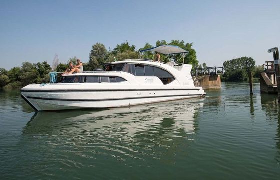 Houseboat Houseboat Minuetto 6 40hp