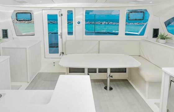 Catamaran Leopard 44 13.4m