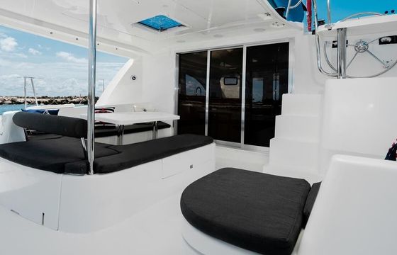 Catamaran Leopard 44 13.4m