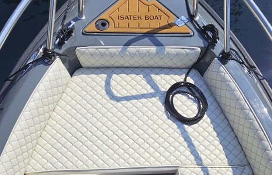 Boat without licence  Isatek "Erebos" / Cobra 495 40hp
