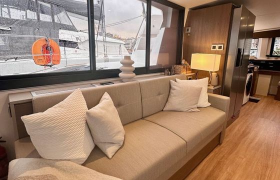 Catamaran Bali 4.8 14.85m