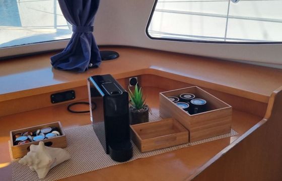 Catamaran Fountaine Pajot Mahe 36 11m