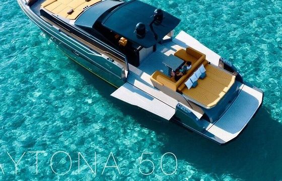 Motor yacht Rio Daytona 50 1100hp