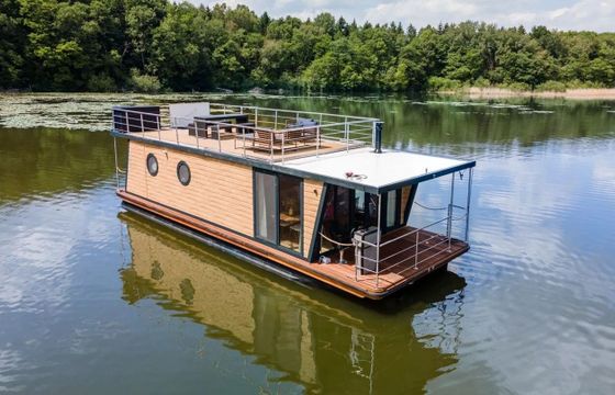 Houseboat WOMA D12