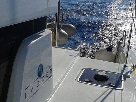 Catamaran LAGOON 39 11.74m