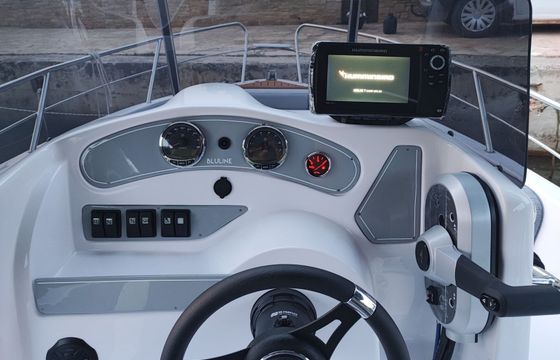 Motorboat Blueline 21 21 150hp