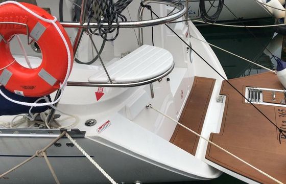 Sailboat Delta Yacht Charter 36,5 11m